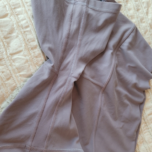 Lululemon Align short 6" in Violet Verbena - Picture 8 of 9